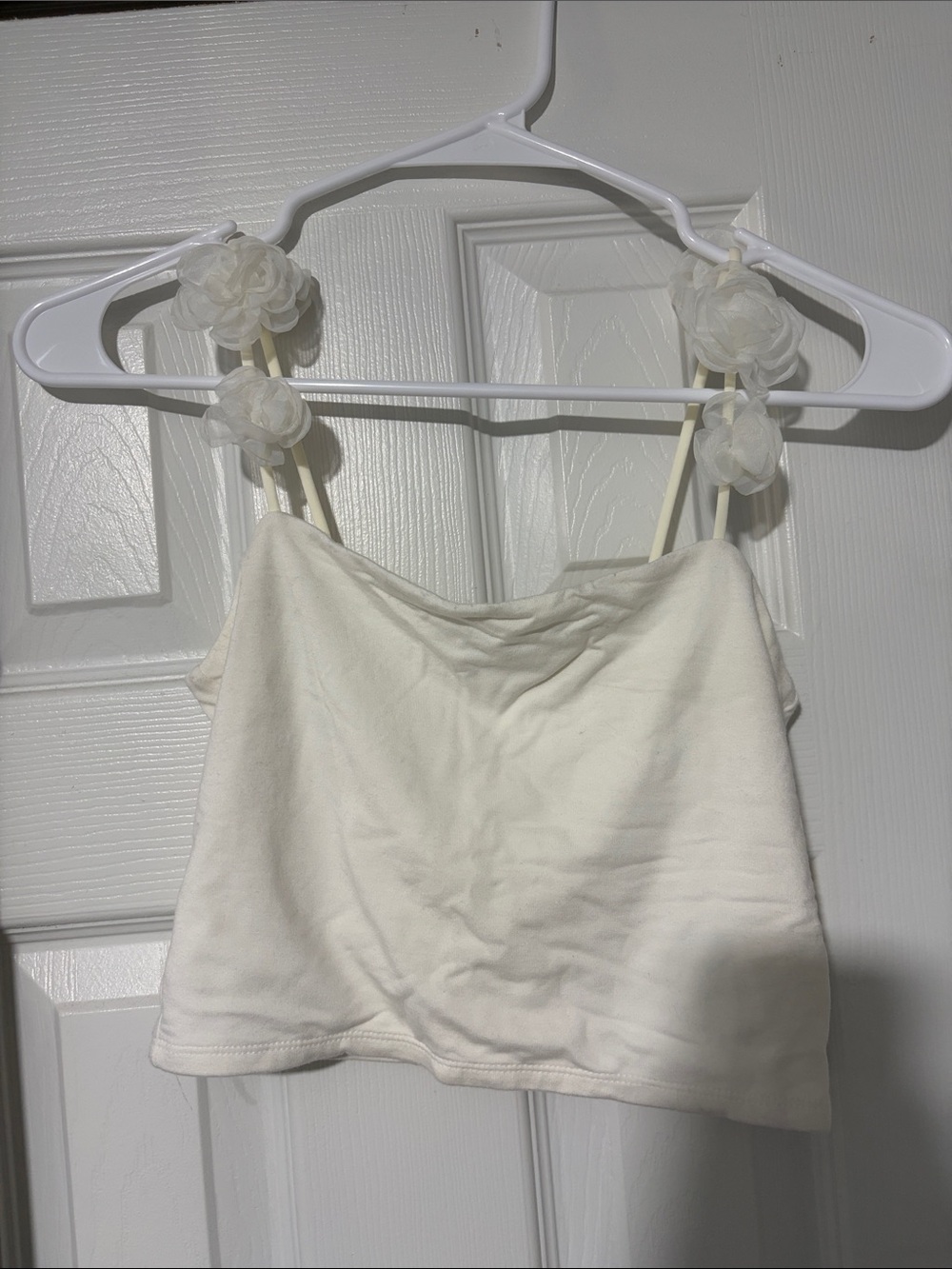 Forever 21 White Floral-Strap Cropped Tank